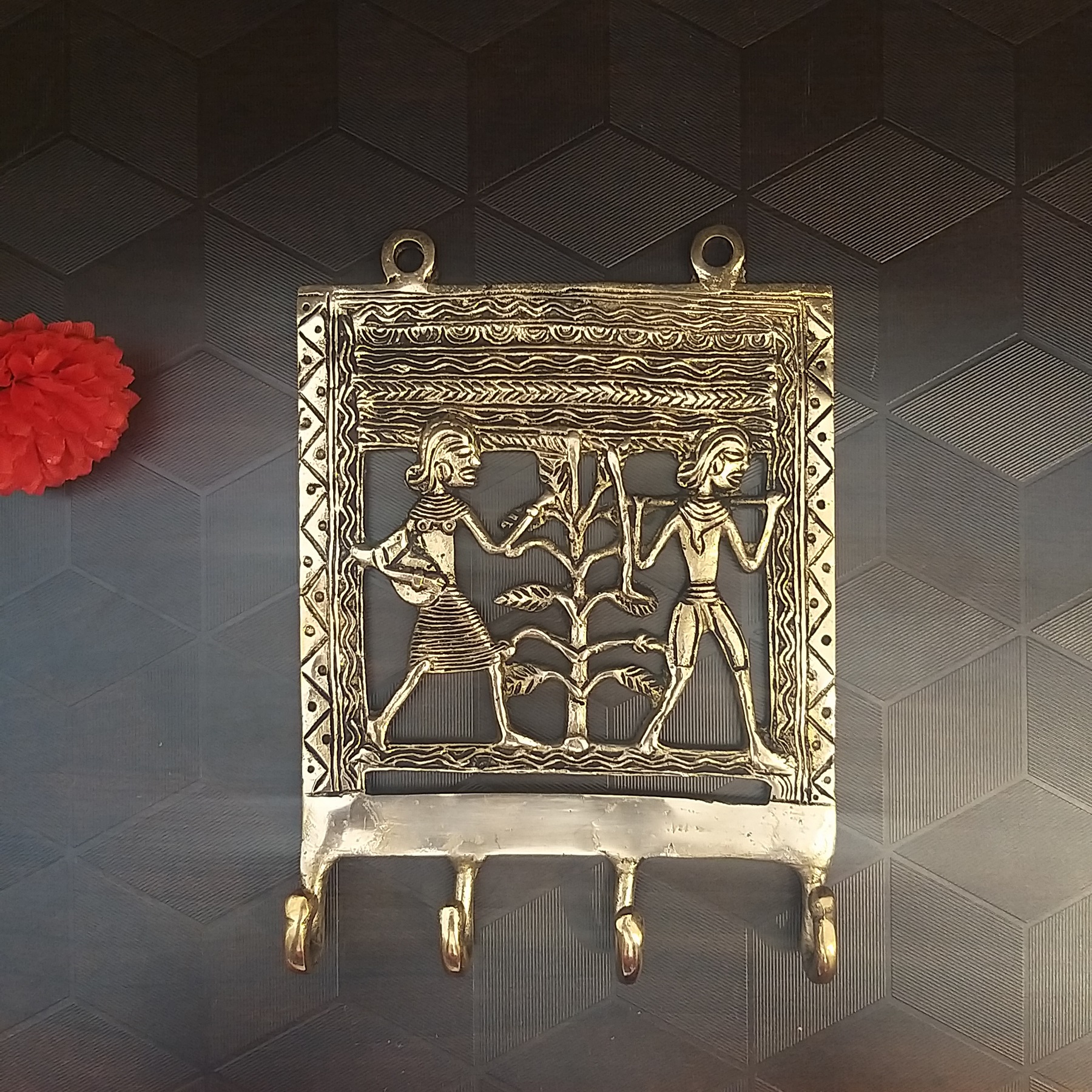 Brass-trible-key-holders-hanging-home-decor-showpiece-gift-buy-online-india Brass Trible Key Holder
