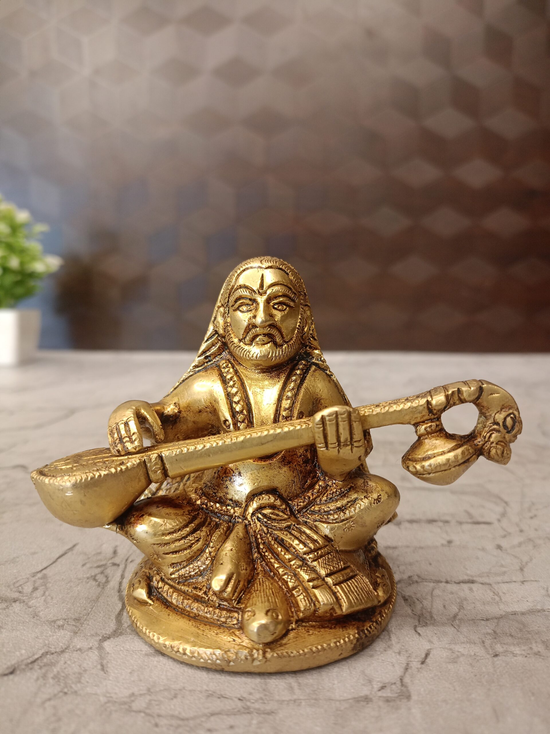oplus_32 Brass Ragavendra Idol Handicraft 3" - Image 1