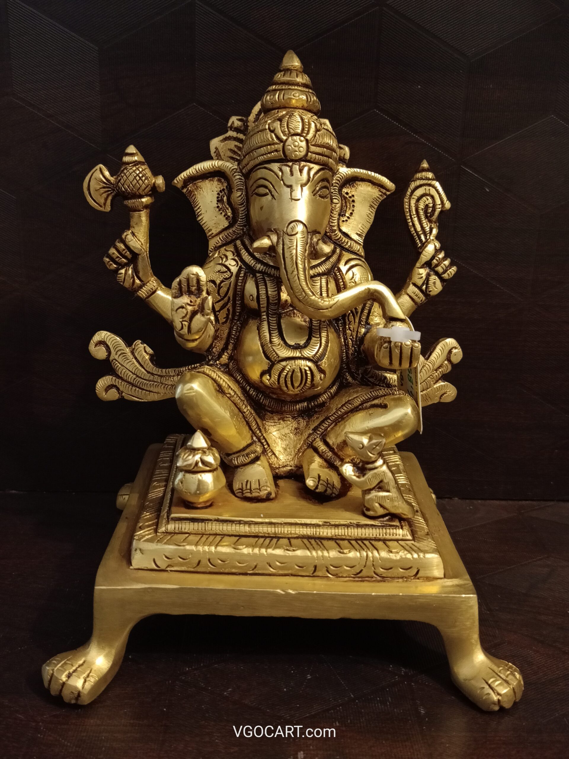 oplus_32 Brass Ganesha Sitting On Showki Stand 6.5" - Image 1
