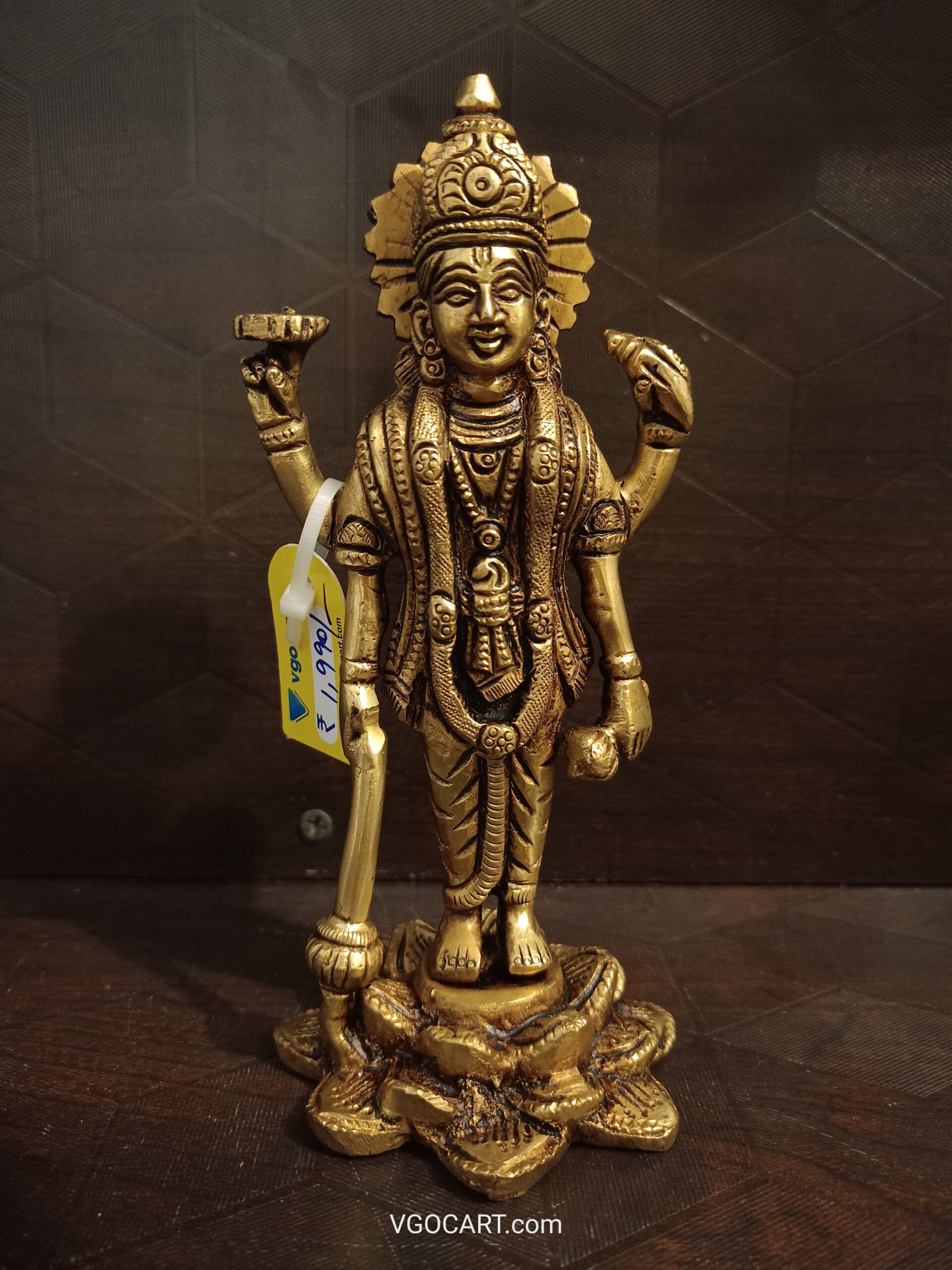 oplus_32 Buy Brass Vishnu Idol With Lotus Base6.5" - Image 1
