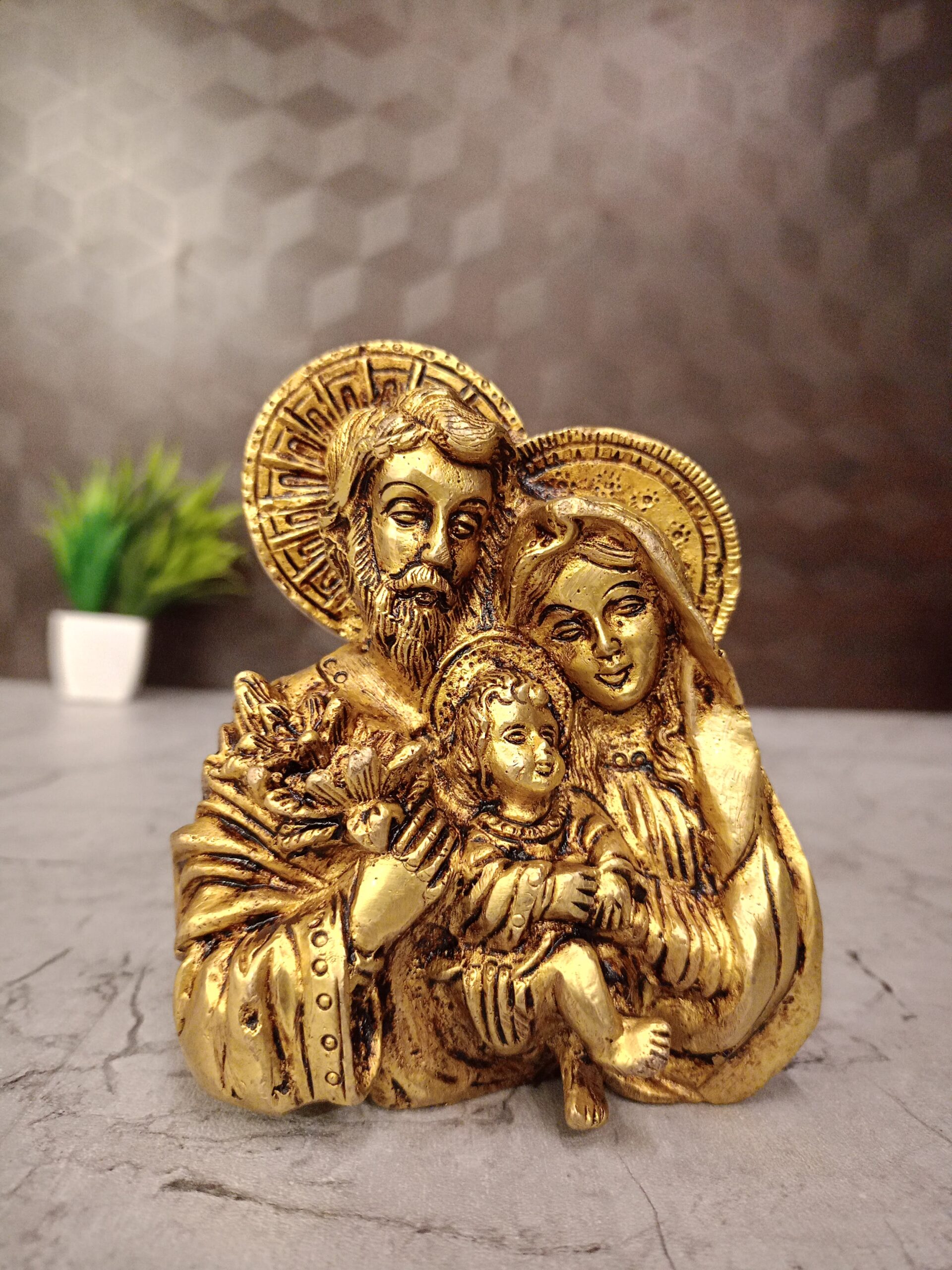 oplus_32 Buy Brass Jesus Family 5" - Image 1