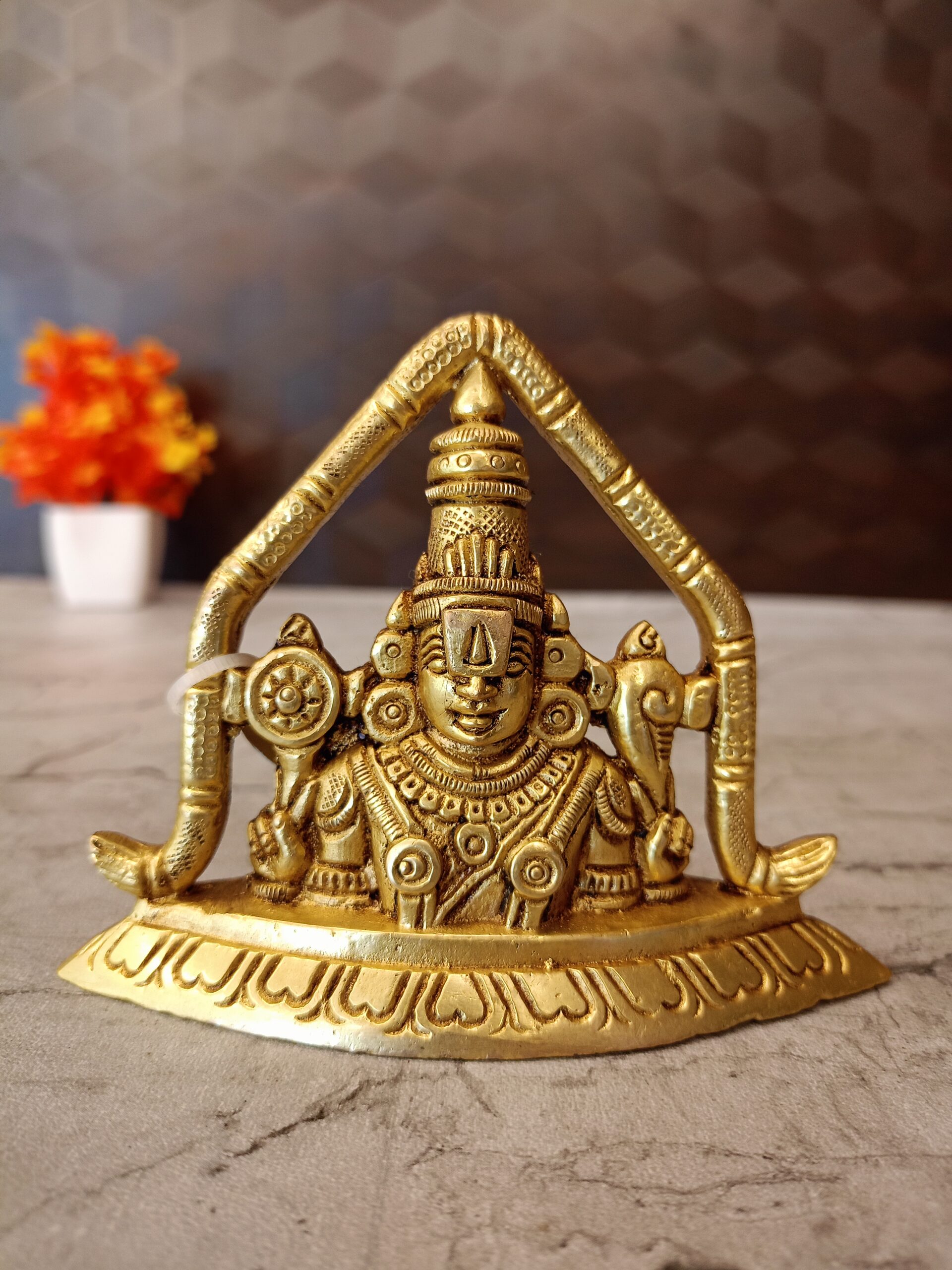 oplus_32 Brass Perumal Statue 3.5" - Image 1